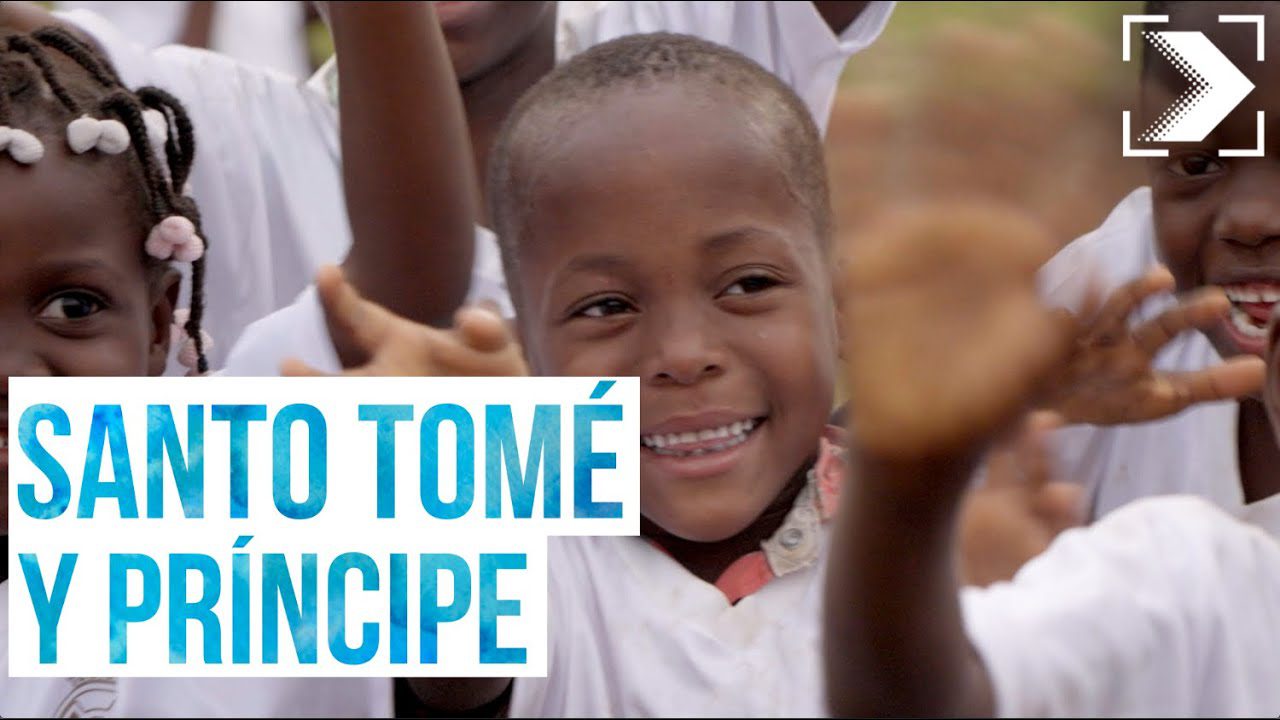 residencia fiscal en 	Santo Tomé y Príncipe